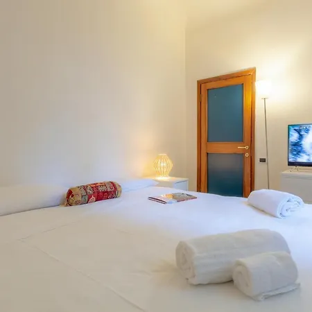 De Paolo Apartman *